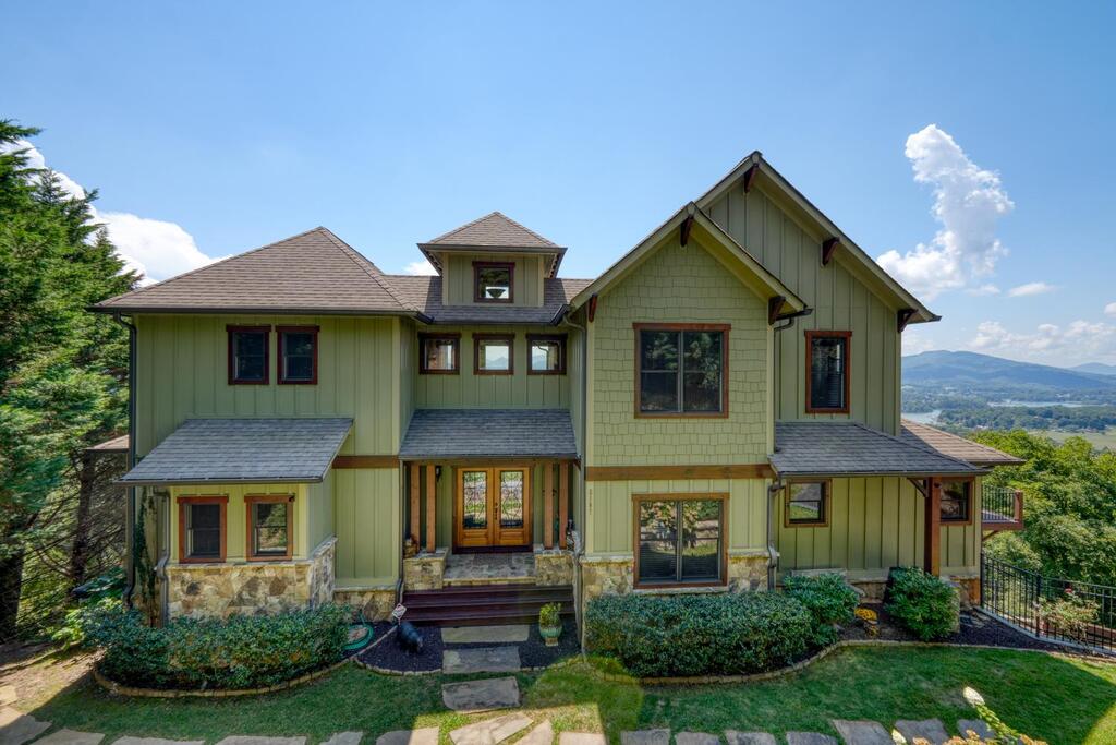 2187 Carlin Road Hiawassee, GA 30546 - Photo 1 of 57 Main View