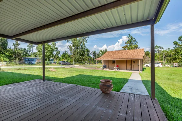 $164,000 | 302 Walnut Cove Road, Onalaska, TX 77360