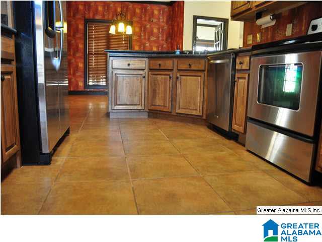 1041 Stoneykirk Road Pelham, AL 35124 - Photo 5 of 23
