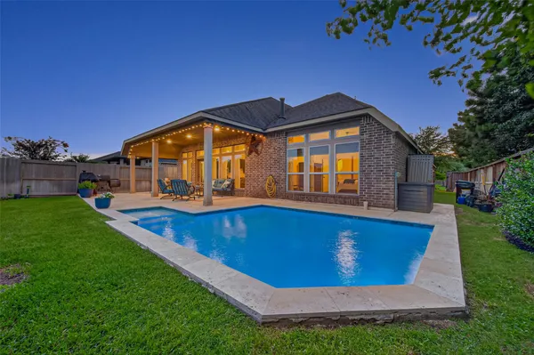 $599,900 | 27507 Kingsland Pl Lane, Fulshear, TX 77441