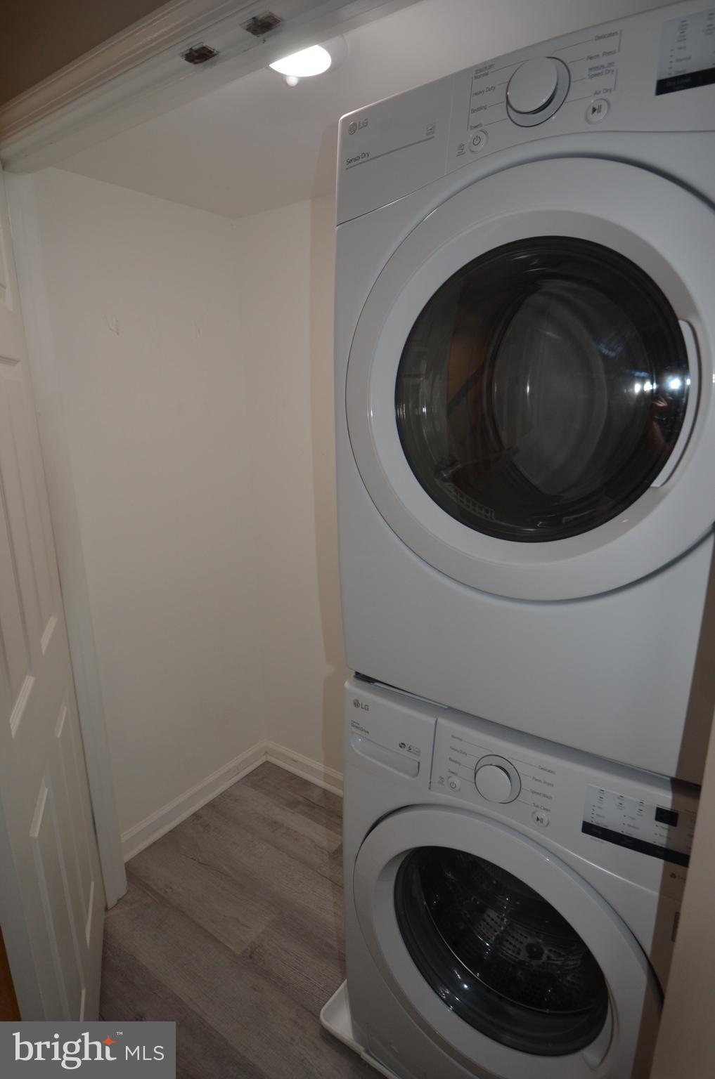 7559 Westmore Drive Springfield, VA 22150 - Photo 37 of 42 New LG Washer & Dryer; space for utility table