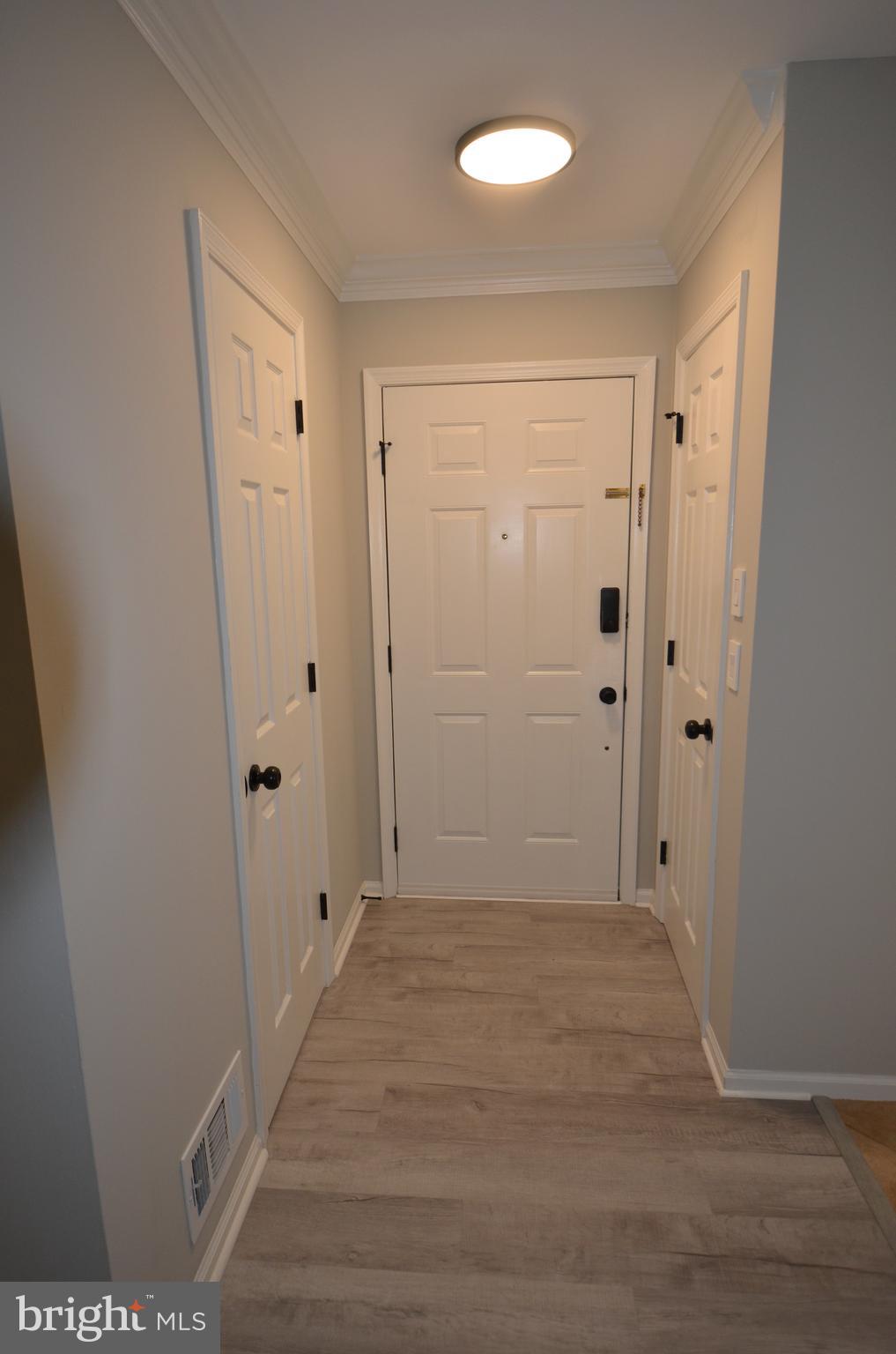 7559 Westmore Drive Springfield, VA 22150 - Photo 4 of 42 Antique bronze hinges and knobs throughout home