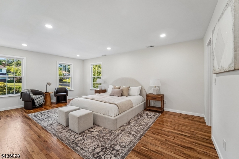 14 Witkowski Way Wayne, NJ 07470 - Photo 18 of 37