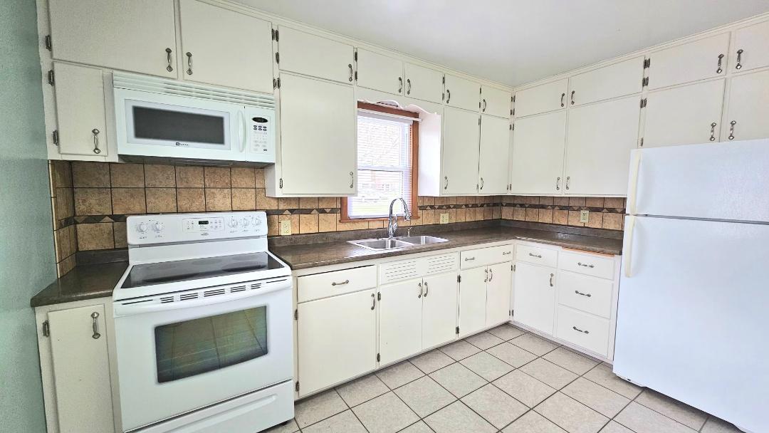 102 East 9th Street Morris, MN 56267 - Photo 7 of 35