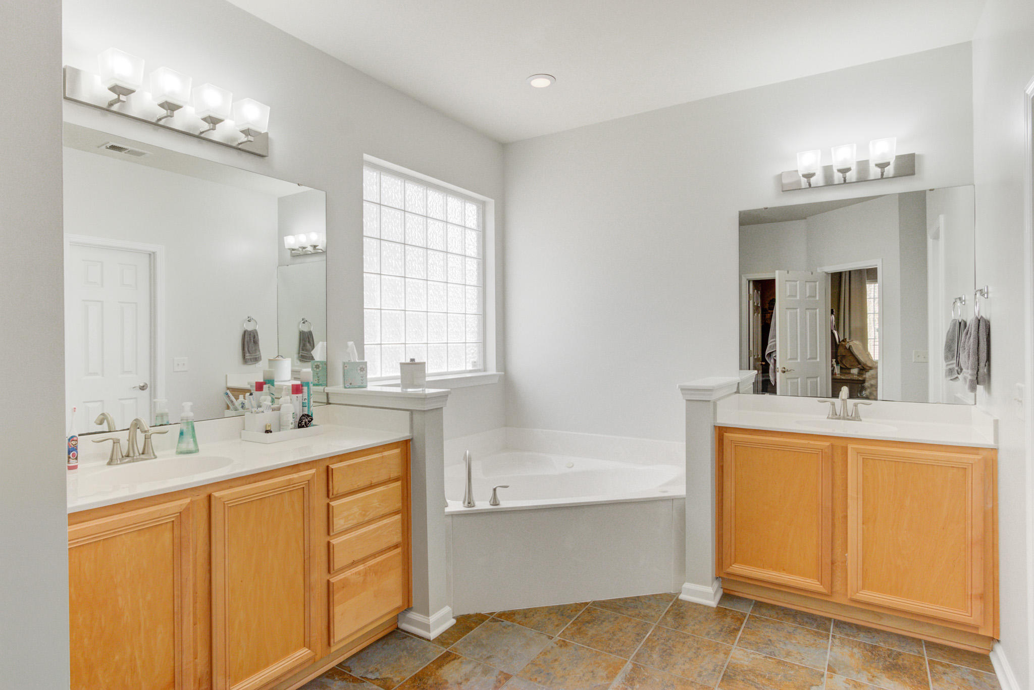 391 Decatur Drive Summerville, SC 29486 - Photo 24 of 38 391 Decatur, Summerville SC (23)