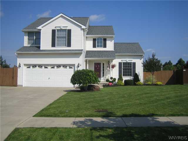 17 Ryan Street Lancaster, NY 14086 - Photo 1 of 1 Exterior Front
