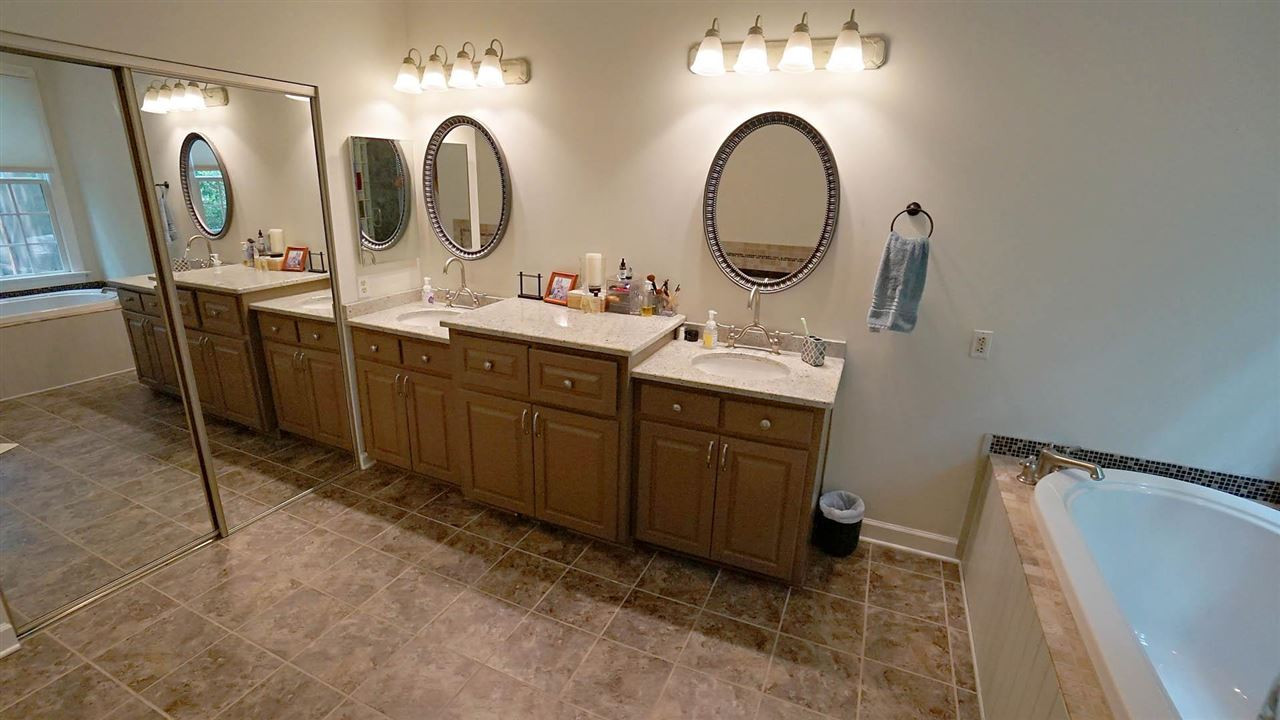 10020 Goodview Court Raleigh, NC 27613 - Photo 20 of 29 Photo 20