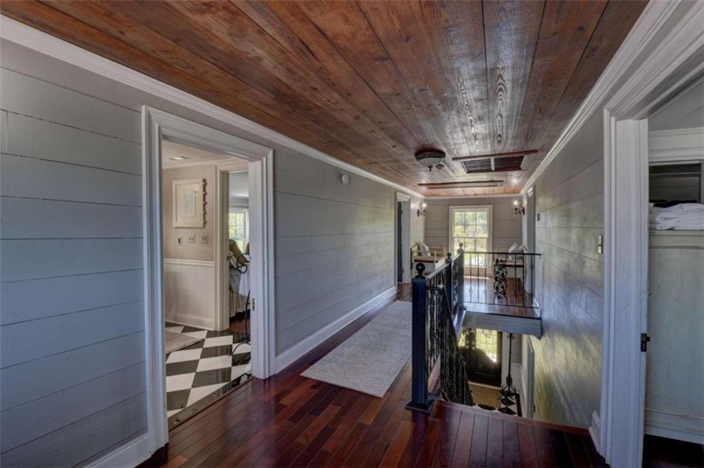 7527 Highway 326 Commerce, GA 30530 - Photo 28 of 57 a view of entryway with wooden floor