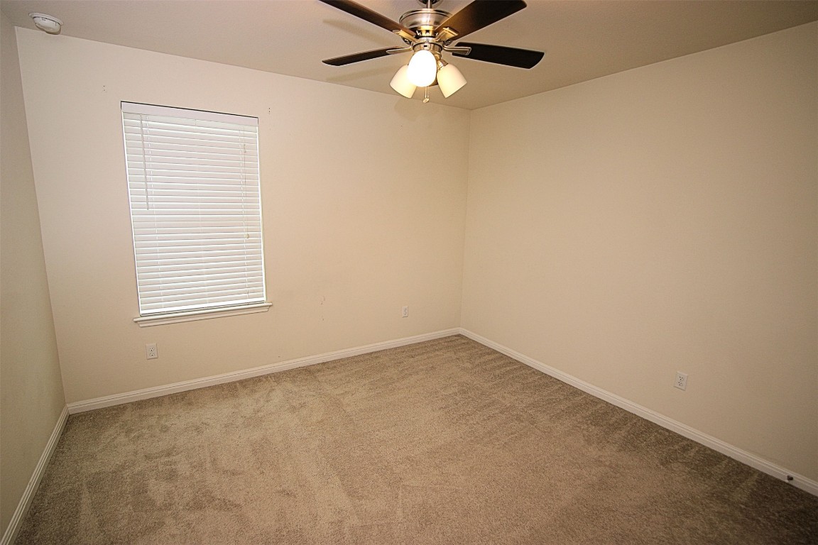 214 Diamond Point Drive Dripping Springs, TX 78620 - Photo 23 of 32