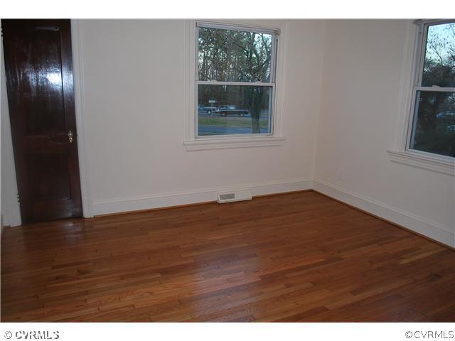 9400 Staples Mill Road Glen Allen, VA 23060 - Photo 9 of 15 Bedroom