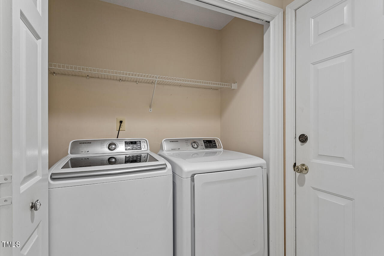 11932 North Exeter Way Raleigh, NC 27613 - Photo 26 of 35 11932 North Exeter Way_26