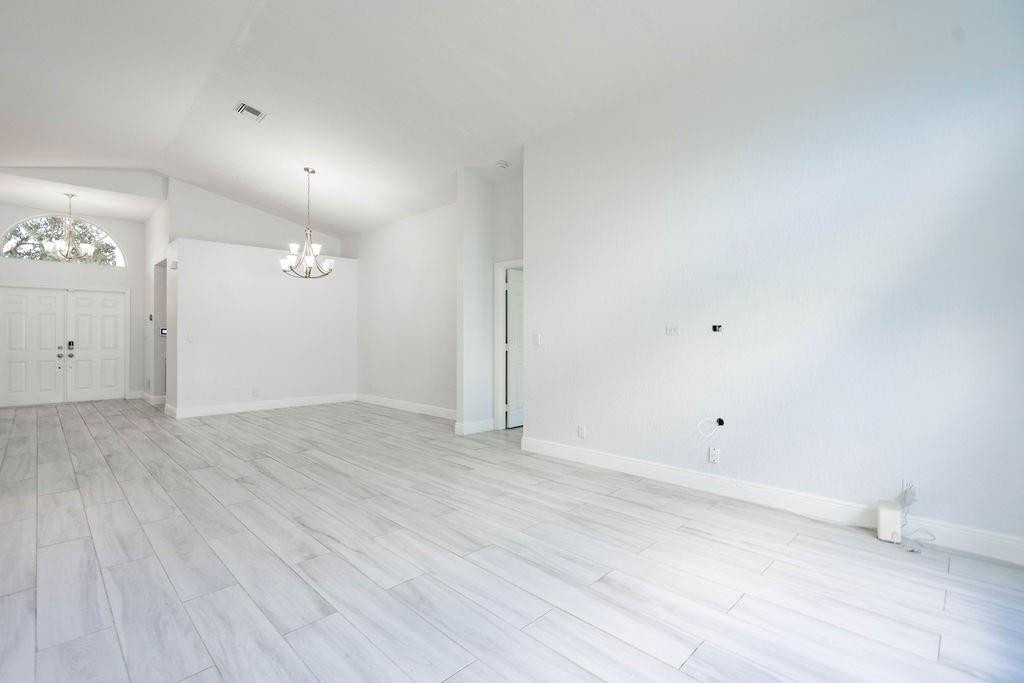 3955 Sabal Lakes Road Delray Beach, FL 33445 - Photo 9 of 37 Photo 9
