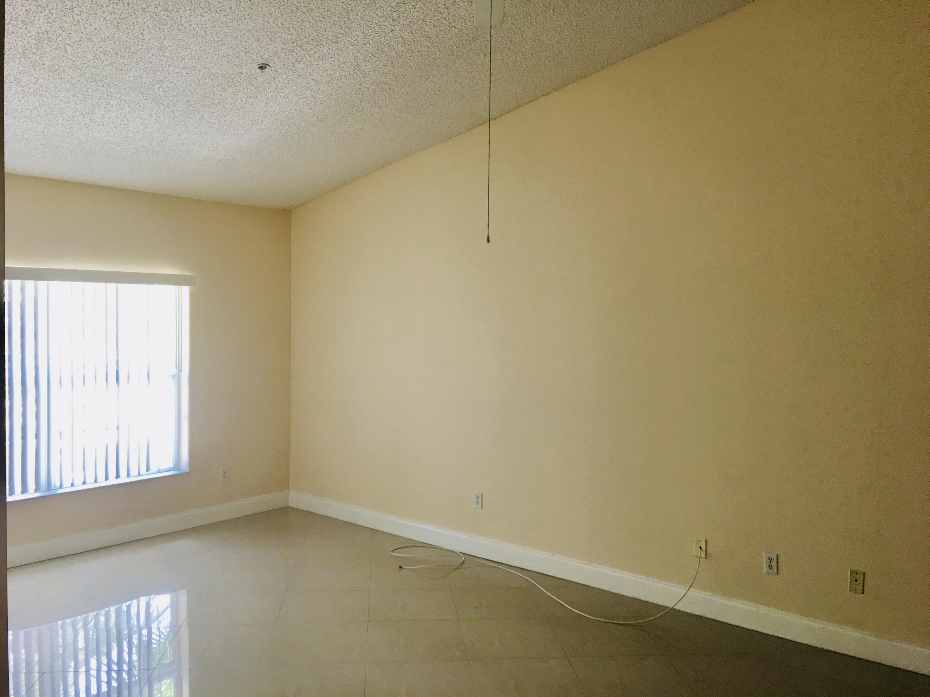 5016 Lantana Road, Unit 1309 Lake Worth, FL 33463 - Photo 11 of 12 16D12F7F-8827-4FDD-8944-A1C8C13975A9