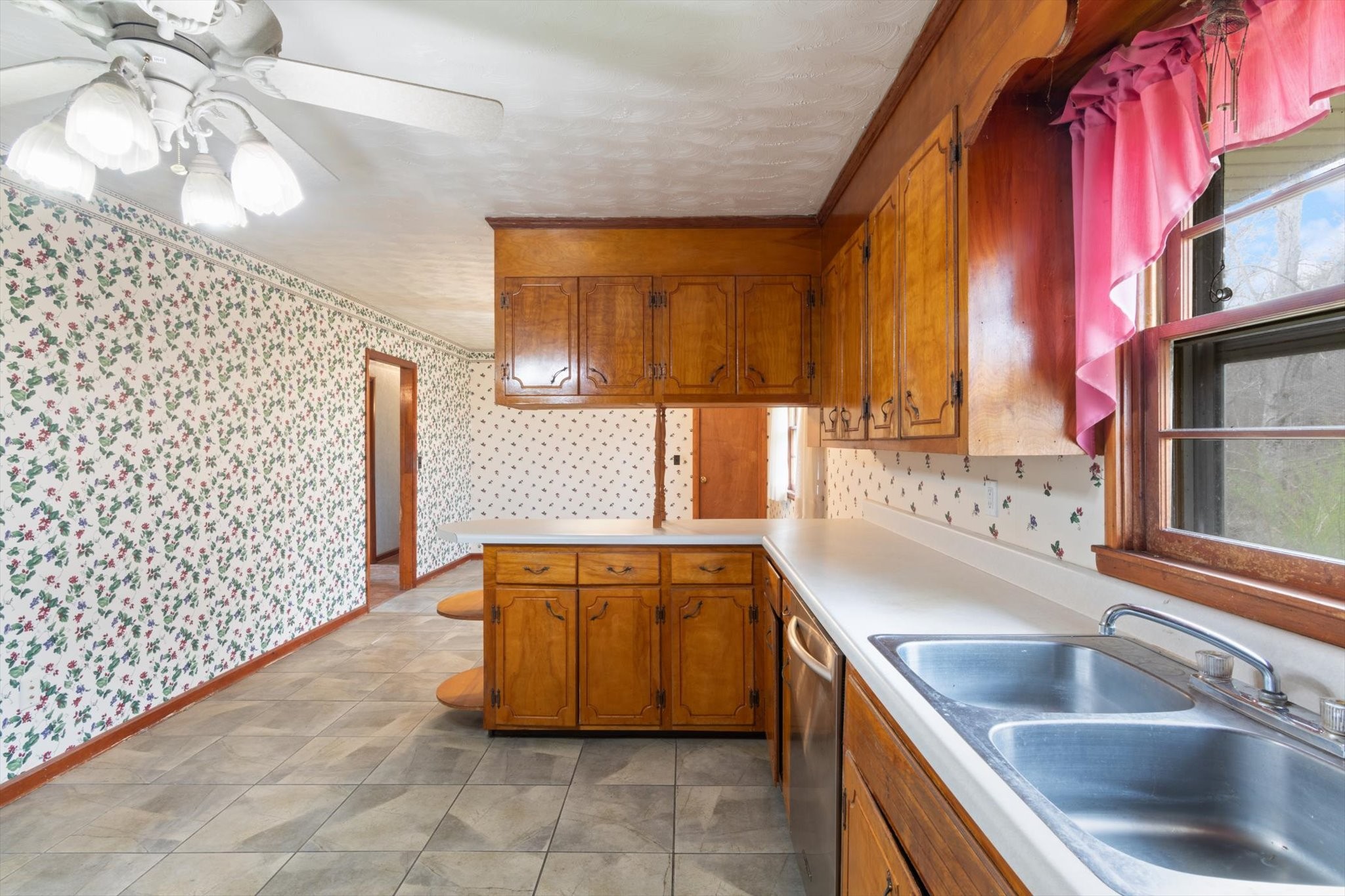 5429 Baxter Road Baxter, TN 38544 - Photo 8 of 36 a kitchen with a sink and a window