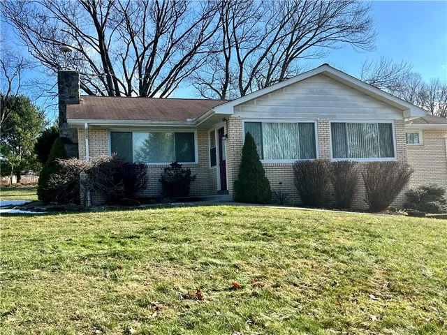 $340,000 | 3911 Hickory Hill Road, Murrysville, PA 15668