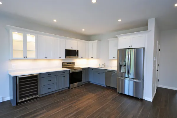 $479,900 | 40 B Beech Street, Unit B, Bristol, NH 03222