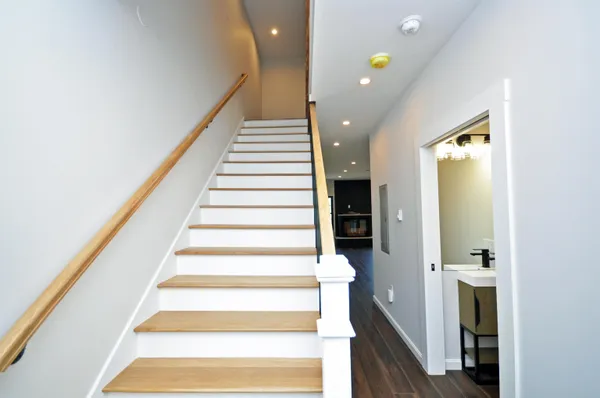 $479,900 | 40 B Beech Street, Unit B, Bristol, NH 03222
