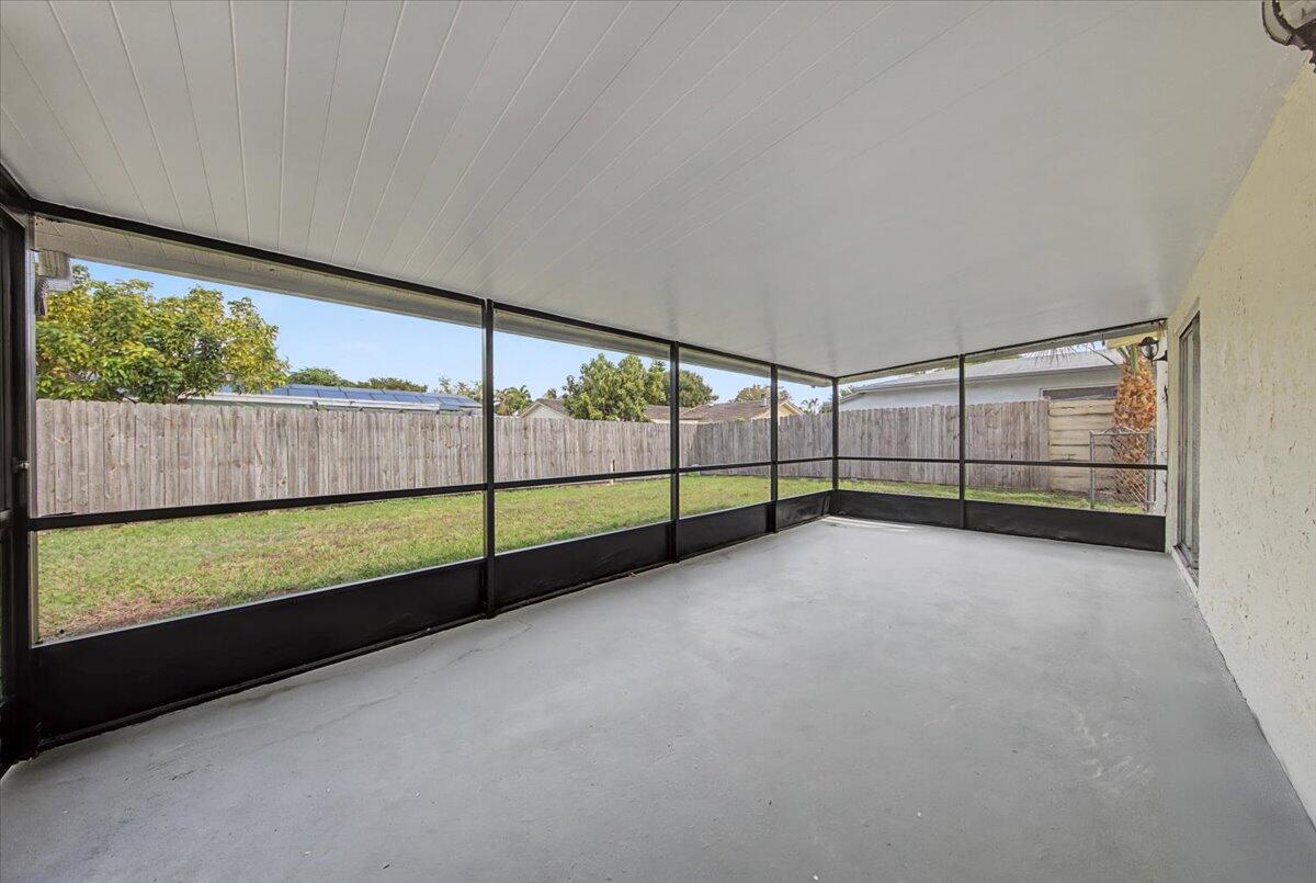 7781 Northwest 46th Street Lauderhill, FL 33351 - Photo 33 of 42 a view of a backyard