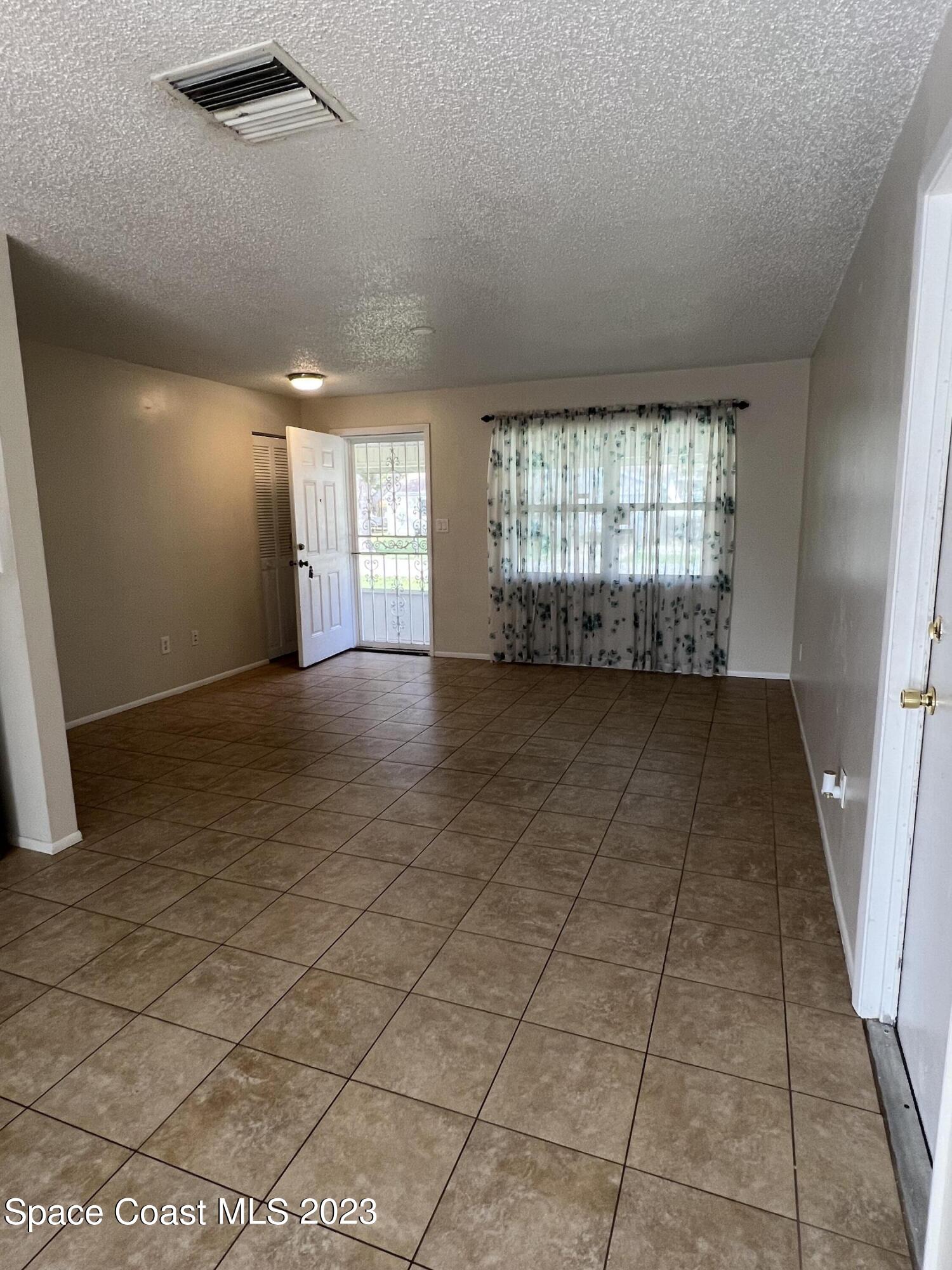 283 Fecco Street Cocoa, FL 32927 - Photo 3 of 25