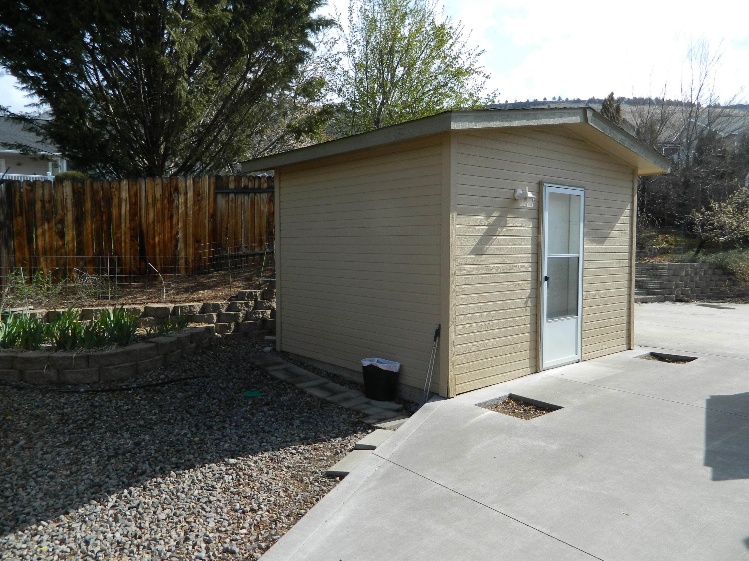 5843 Springcrest Way Klamath Falls, OR 97603 - Photo 24 of 25 DSCN0561