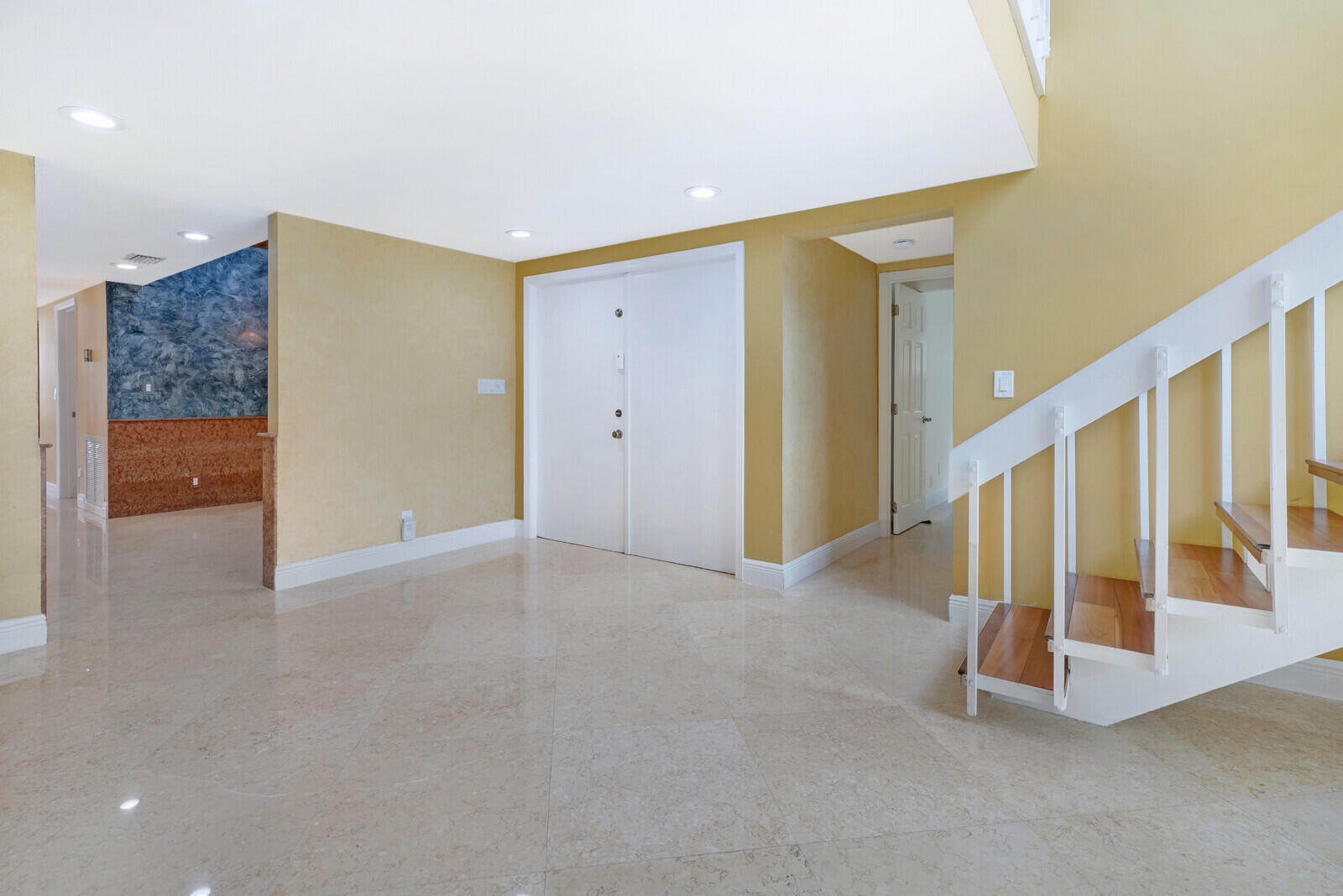 4177 Northwest 28th Way Boca Raton, FL 33434 - Photo 8 of 44 Entrance to home