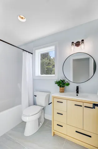 $899,990 | 1627 Wigeon Lane, Charleston, SC 29412