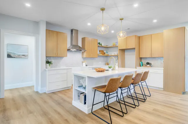 $899,990 | 1627 Wigeon Lane, Charleston, SC 29412