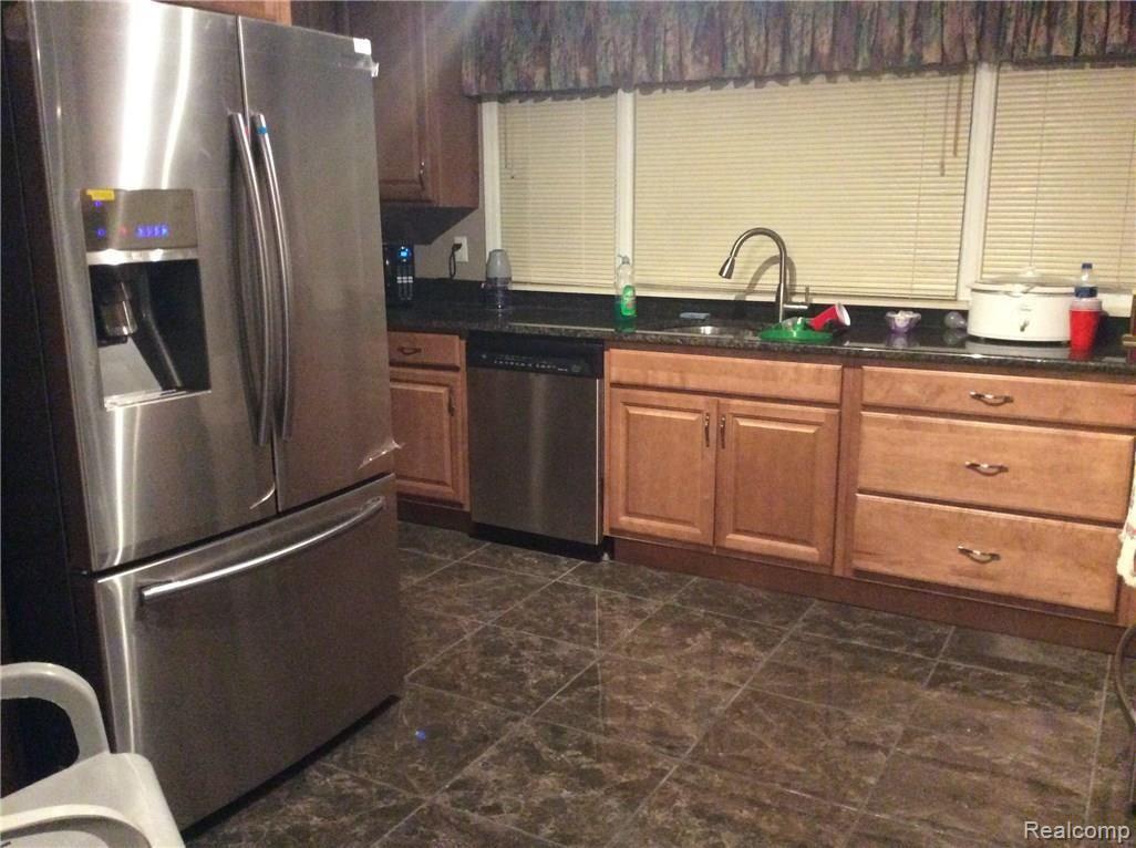 25281 Code Road Southfield, MI 48033 - Photo 29 of 53 IMG_0059.JPG