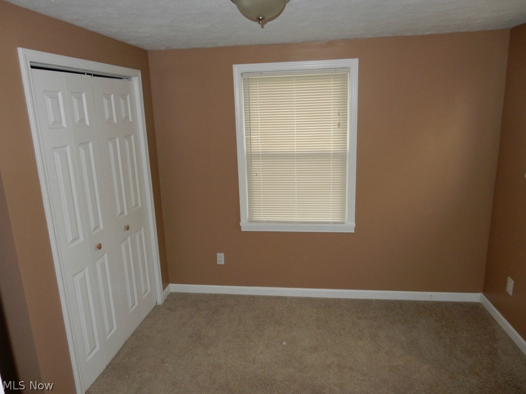 10407 Biddulph Road Cleveland, OH 44144 - Photo 11 of 12 Gallery Image 11