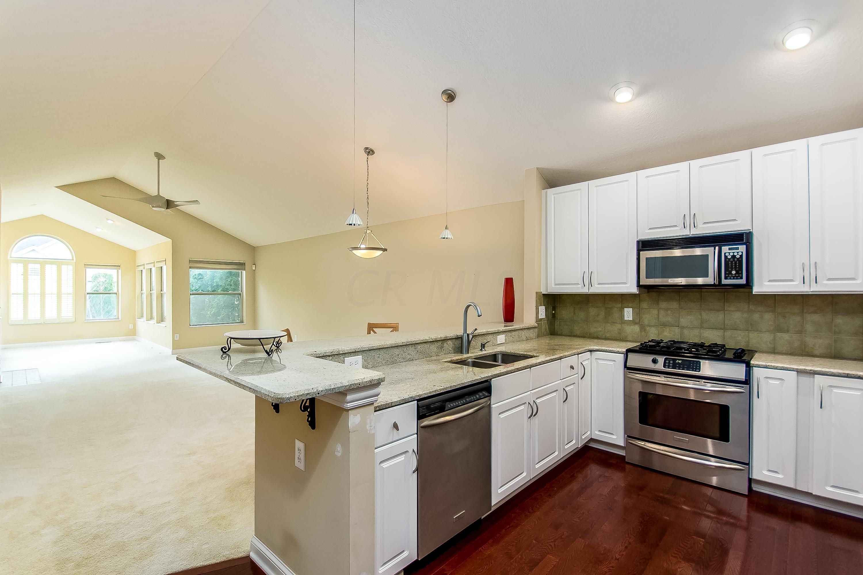 4892 Rays Circle Dublin, OH 43016 - Photo 7 of 25 Gallery Image 7