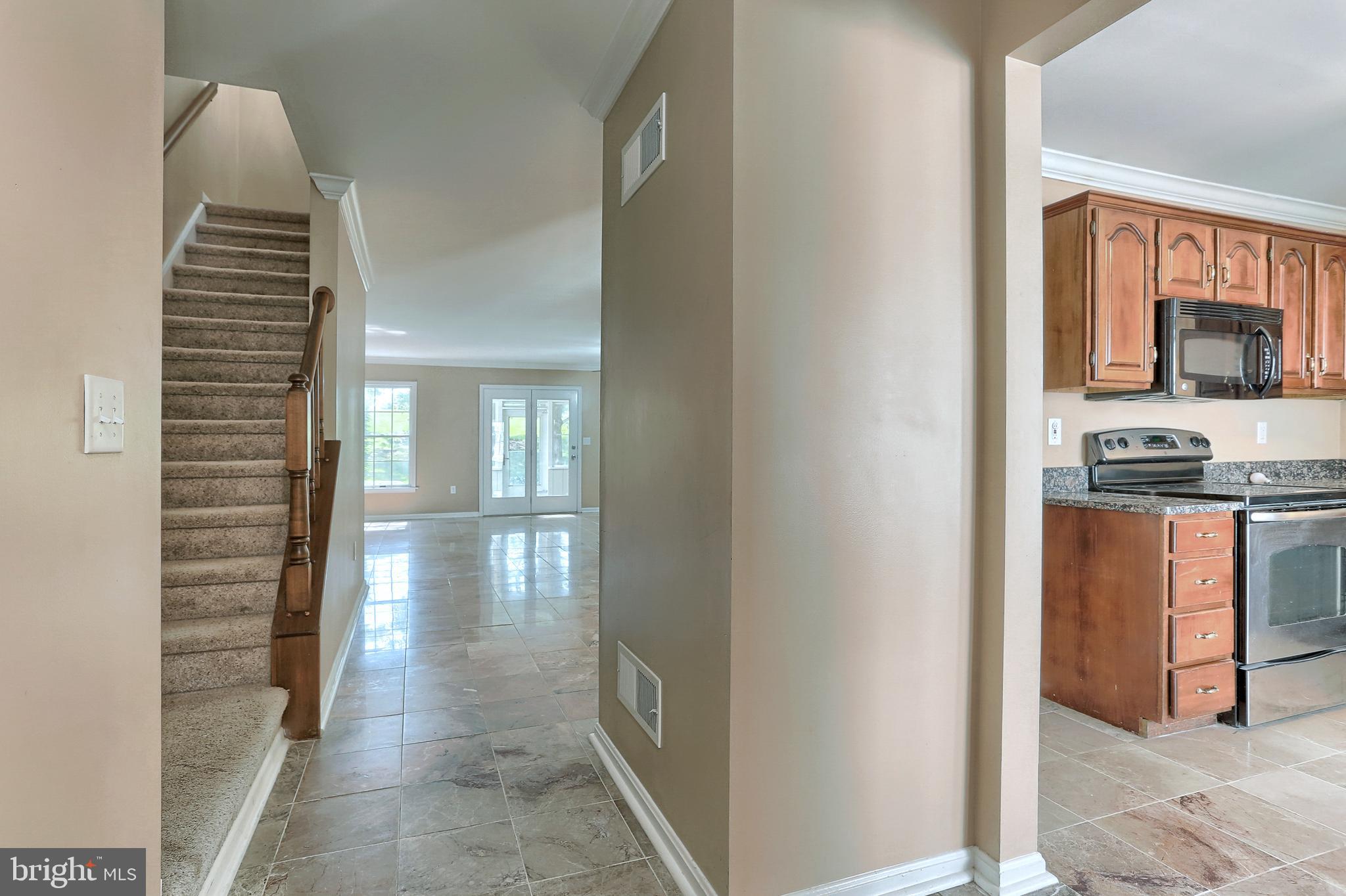 2047 D Raleigh Road Hummelstown, PA 17036 - Photo 4 of 33 Gallery Image 4