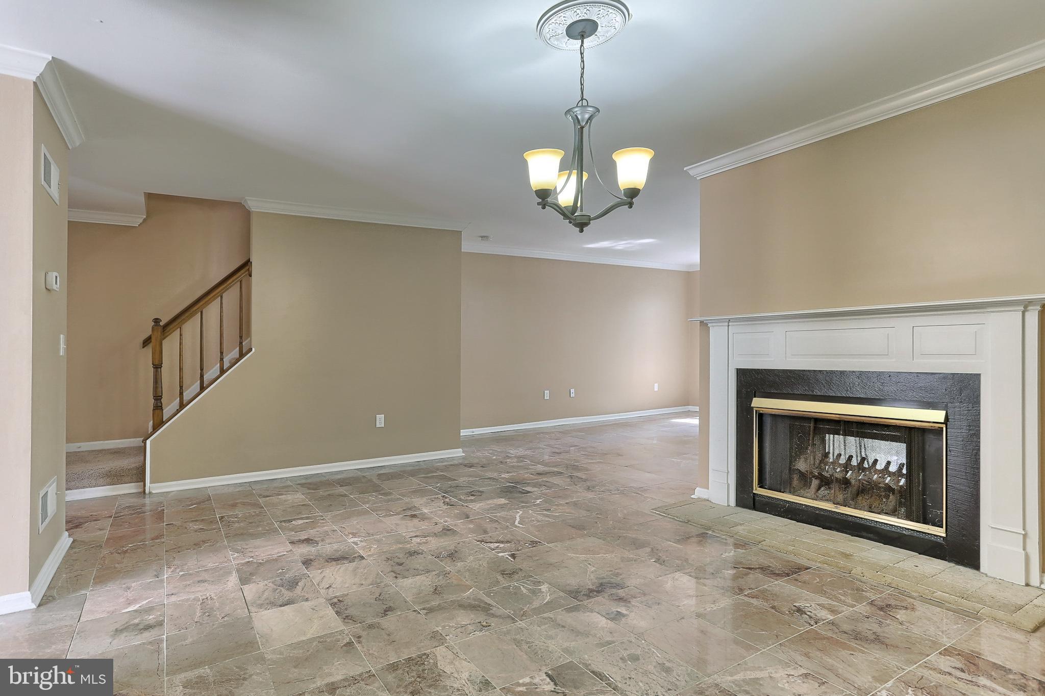 2047 D Raleigh Road Hummelstown, PA 17036 - Photo 8 of 33 Gallery Image 8