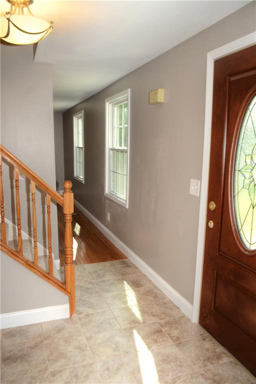 131 McIntyre Road Pittsburgh, PA 15237 - Photo 2 of 25 Entry with ceramic tile flooring