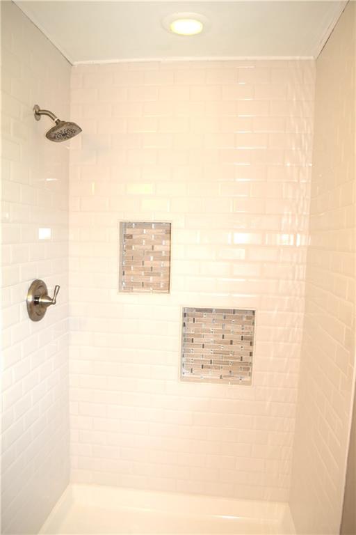 131 McIntyre Road Pittsburgh, PA 15237 - Photo 16 of 25 New tile shower