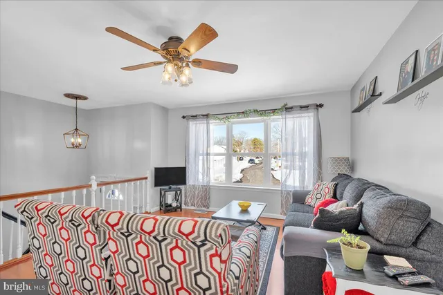 $399,900 | 13 Woodshire Drive, Sicklerville, NJ 08081