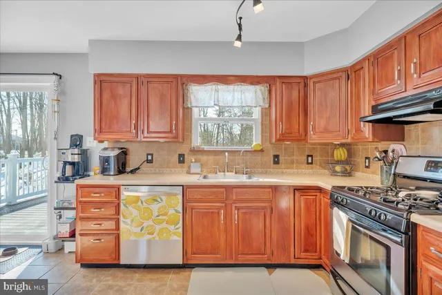 $399,900 | 13 Woodshire Drive, Sicklerville, NJ 08081