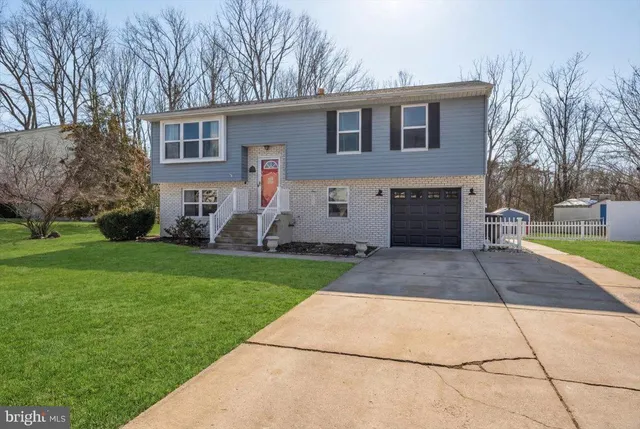 $399,900 | 13 Woodshire Drive, Sicklerville, NJ 08081