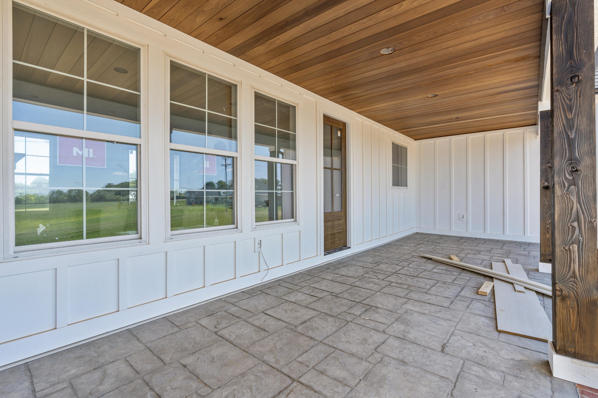 2945 Cane Creek Road Cookeville, TN 38506 - Photo 14 of 15 a view of an empty room with a window