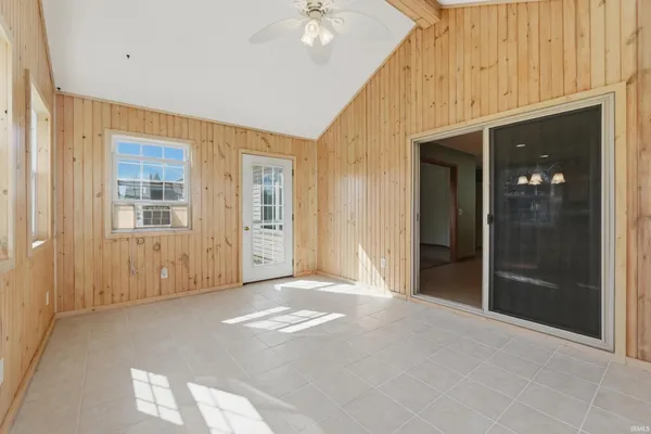 $273,500 | 1404 Virginia Lane, Auburn, IN 46706