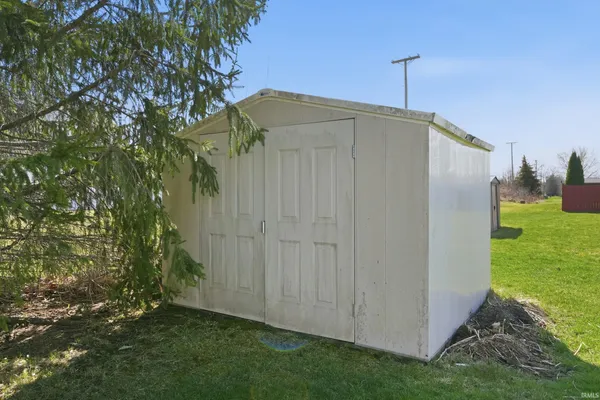 $273,500 | 1404 Virginia Lane, Auburn, IN 46706