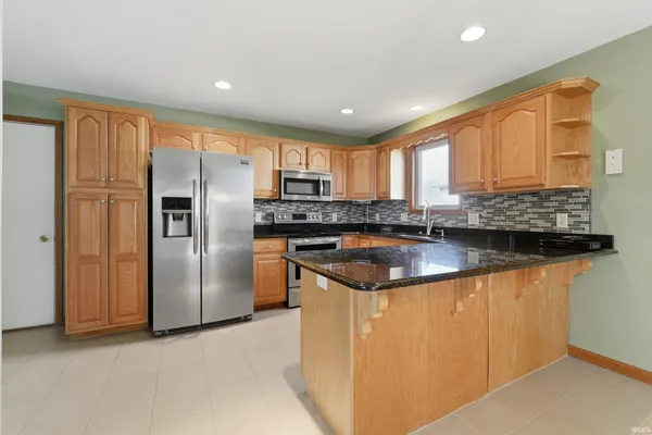 $273,500 | 1404 Virginia Lane, Auburn, IN 46706