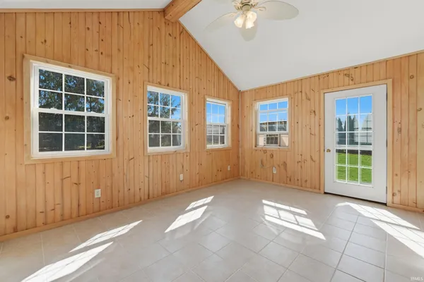 $273,500 | 1404 Virginia Lane, Auburn, IN 46706