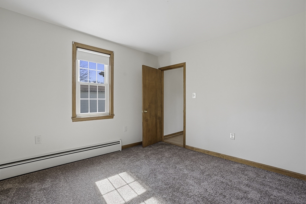 71 Pickering Avenue Bellingham, MA 02019 - Photo 21 of 27