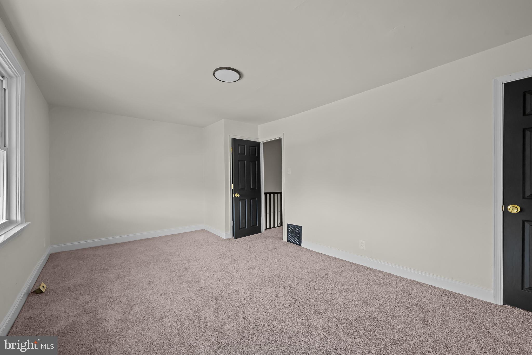 1505 Beverly Road Philadelphia, PA 19138 - Photo 12 of 26 Gallery Image 12