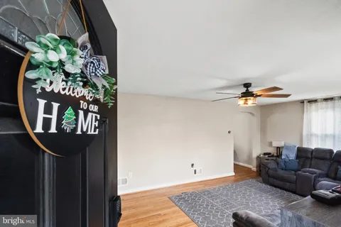 $325,000 | 17 Upland Road, Brookhaven, PA 19015