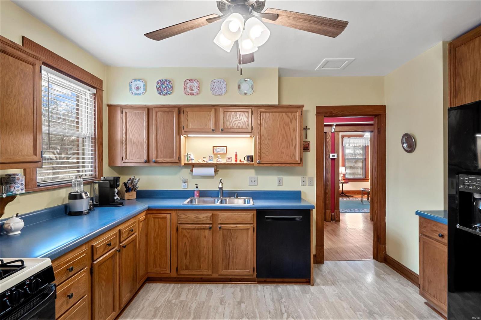 7511 Rannells Avenue Maplewood, MO 63143 - Photo 12 of 30 Gallery Image 12