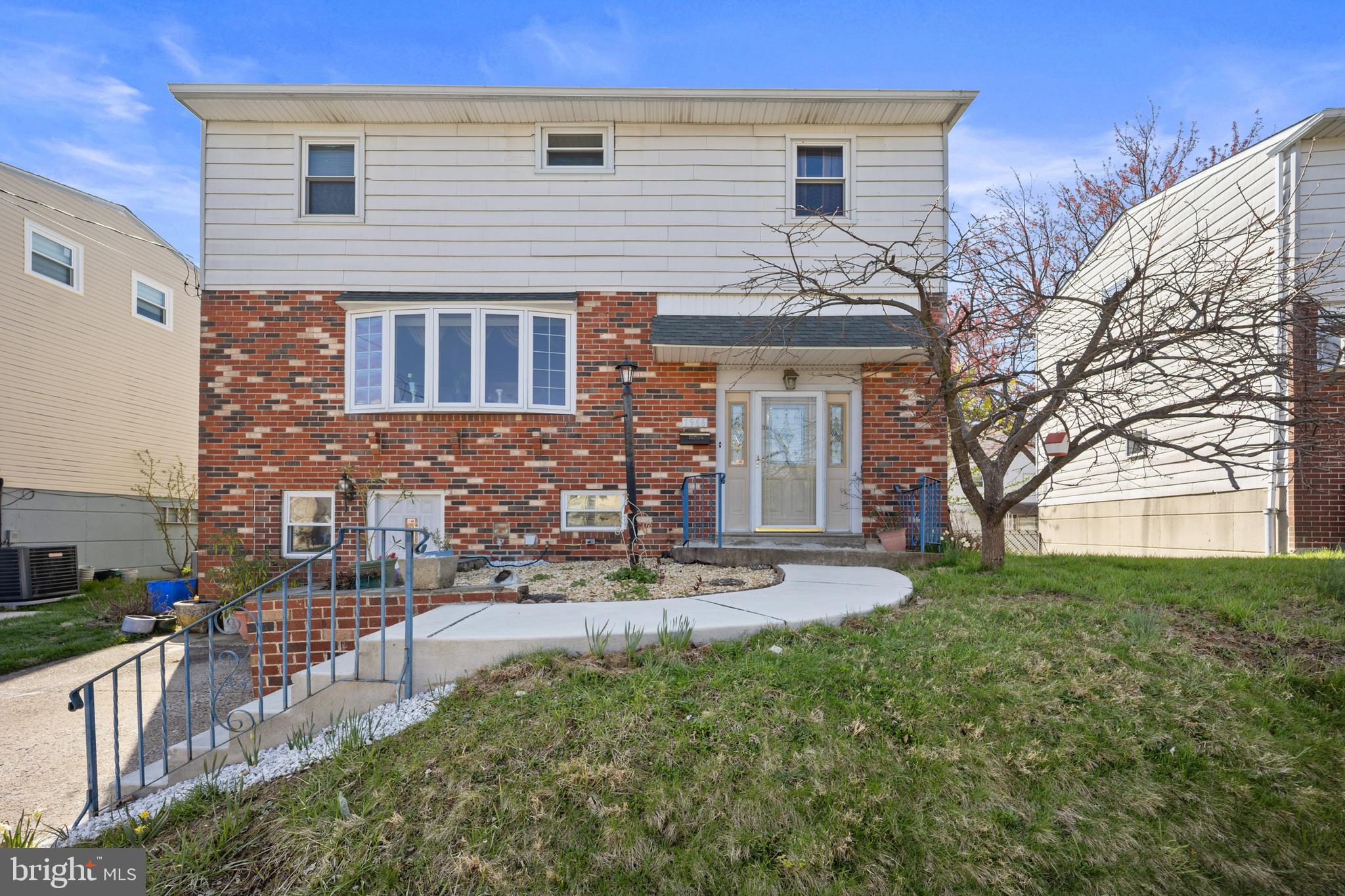 1966 King Arthur Road Philadelphia, PA 19116 - Photo 1 of 35 Gallery Image 1