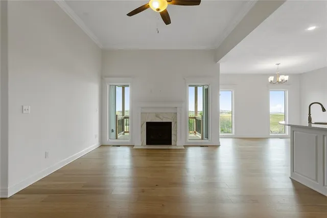 $424,999 | 11437 North Auburndale Circle, Kansas City, MO 64157