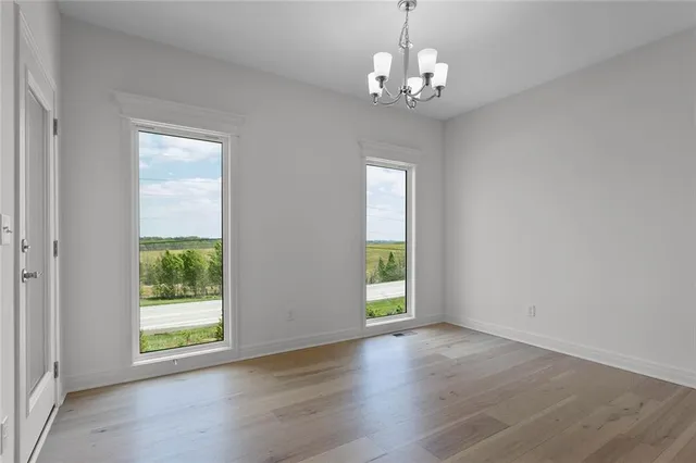 $424,999 | 11437 North Auburndale Circle, Kansas City, MO 64157