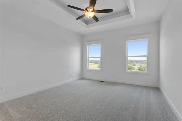 $424,999 | 11437 North Auburndale Circle, Kansas City, MO 64157